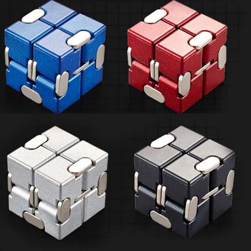Infinite Cube Alloy Aluminium Decompressie Toy Fingertip Cube (Zwart)