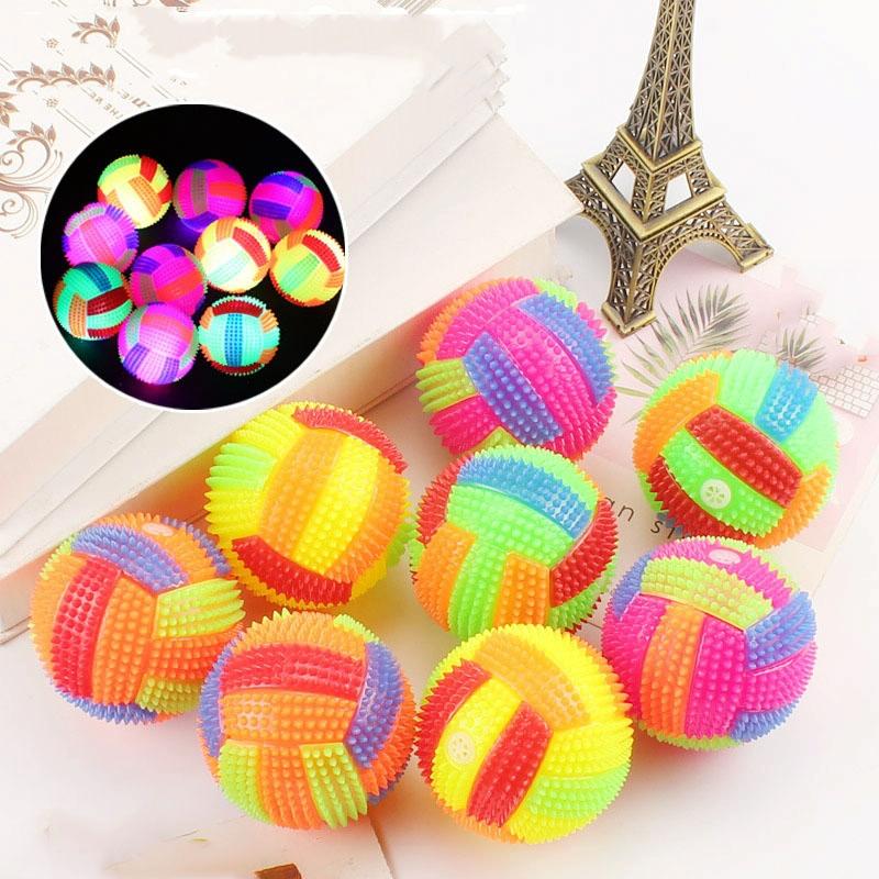 10 PCS Luminous Volleybal Bouncy Ball Massage Ball Whistle Thorn Ball Random Color Delivery Diameter: 7.5cm